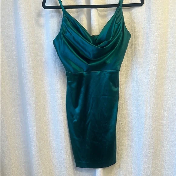 windsor dress green Sweetheart Neck High Low Dark Blue Short Prom Dress, Dark Blue High Lo –  morievent main image 1
